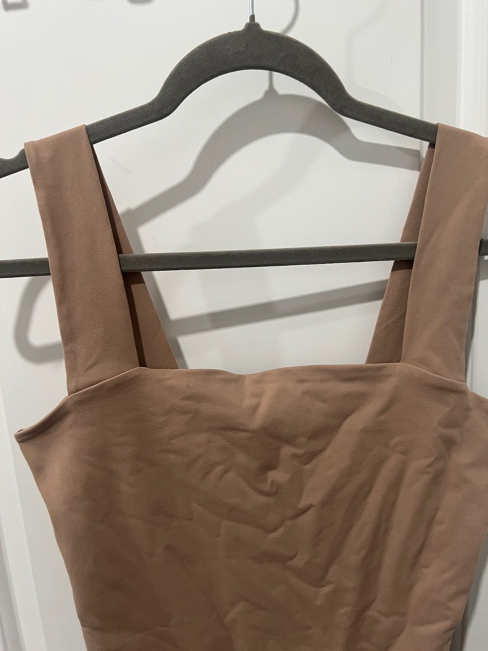 Abercrombie & Fitch Soft A&F Collection Nude Brown Tank Top Size Medium - Picture 2 of 6